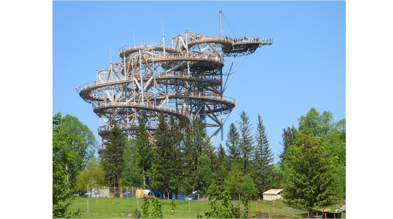 Höchster Aussichtsturm Polens eröffnet