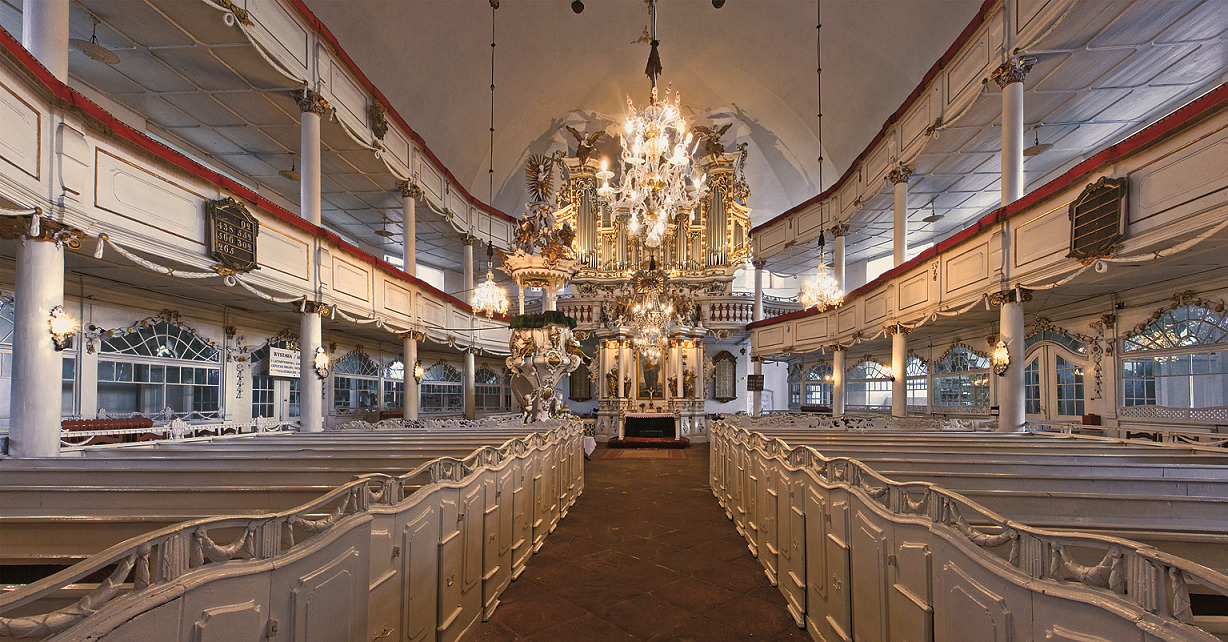 Orgelkonzerte in Erlöserkirche Bad Warmbrunn jeden Sonntag im Juli/August