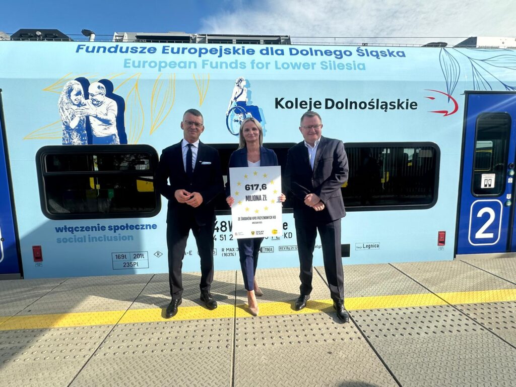 618 EU-Millionen und zwei „EU”-Züge für Niederschlesische Bahn